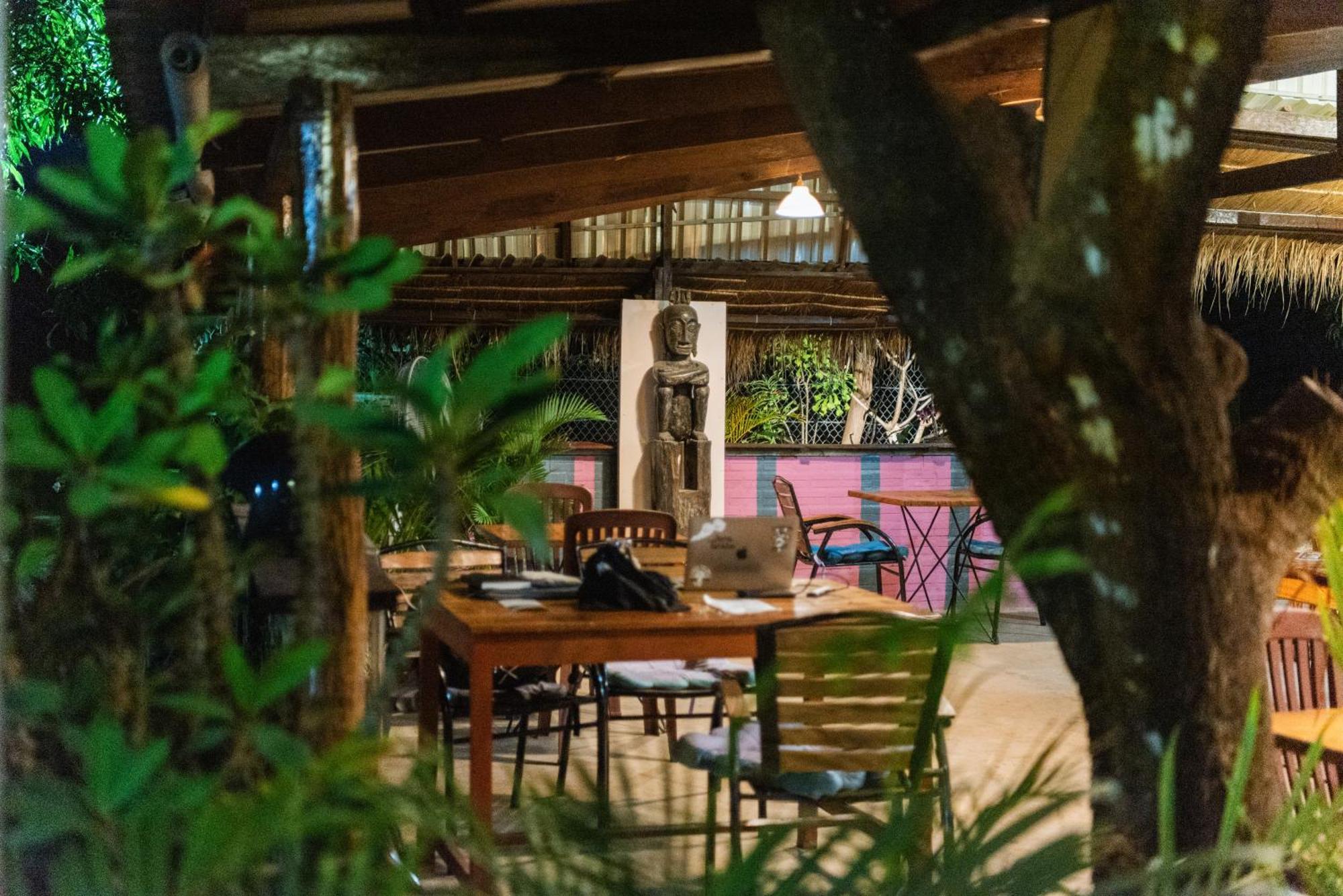Le Soleil Hotel Kep Buitenkant foto